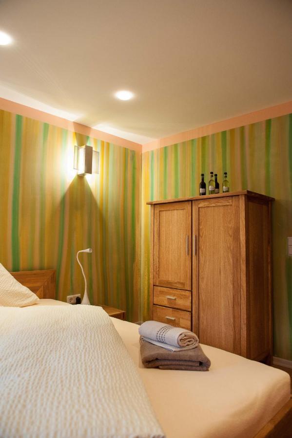 Casa Dei Carabinieri Hotel Merchweiler ภายนอก รูปภาพ